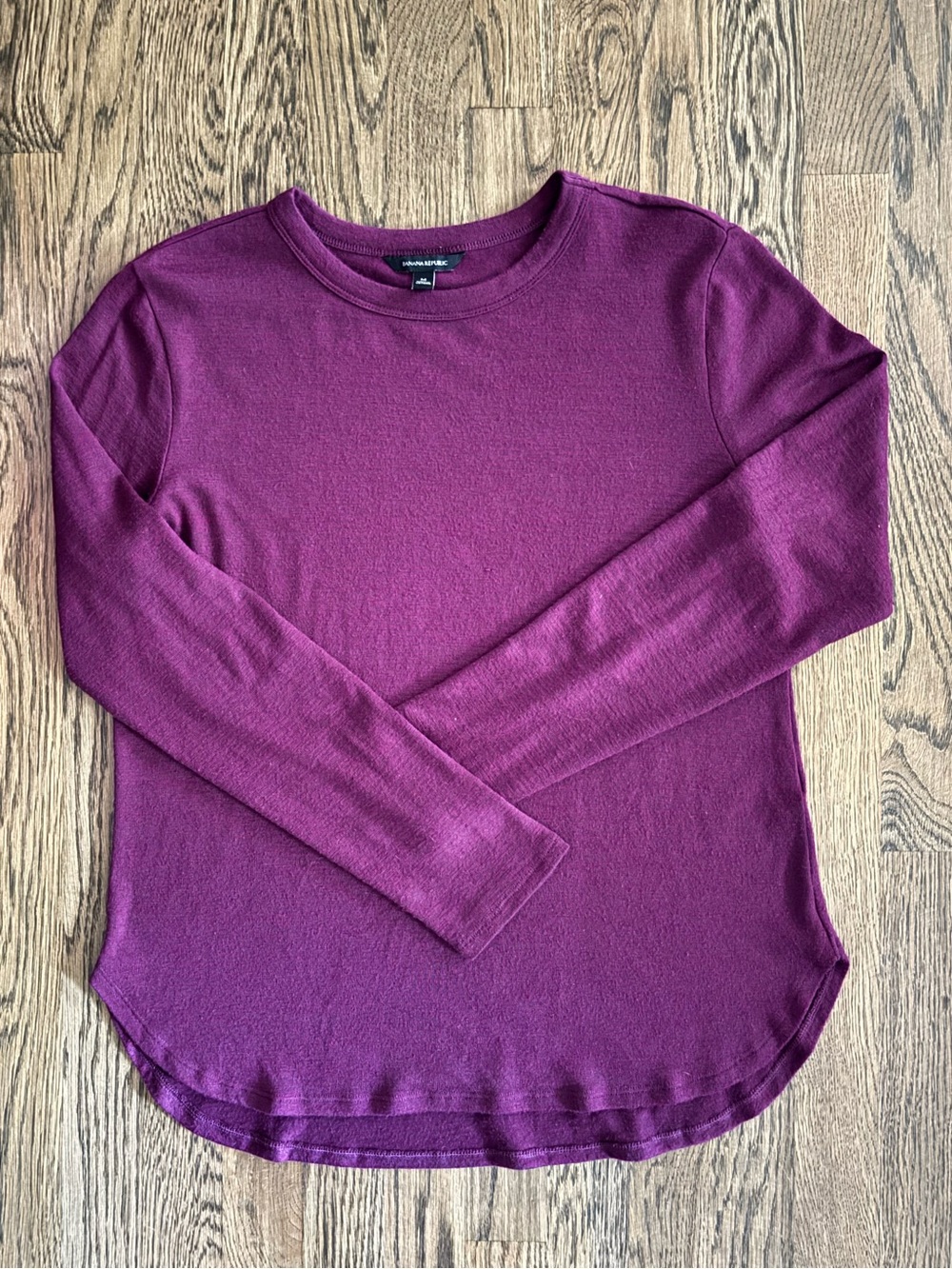 Banana Republic Women's Long Sleeve Crewneck Sweater Top - Plum
